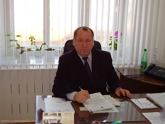 Директор образовательного учреждения: Агелтдинов Зубаер Зайнетдинович